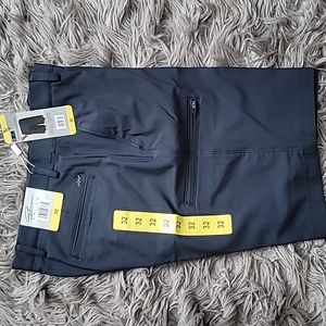 Shorts -  Greg Norman